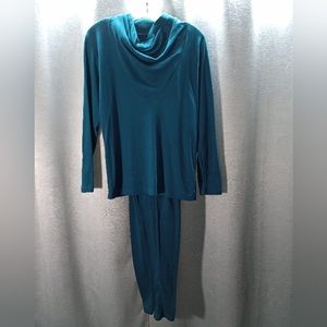 Ladies Hunter Green Leisure Suit